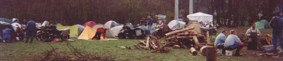bernd tesch, tesch-treffen, tesch, treffen, moppeds, zelt, bier, traveller, dominator, bmw gs, africa twin